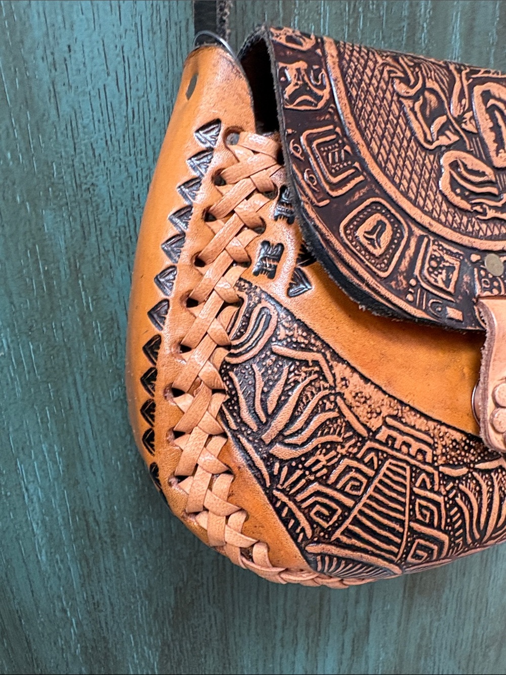 Vintage Hand Tooled Leather Crossbody Bag Boho Southwestern Purse - Picture 5 of 9